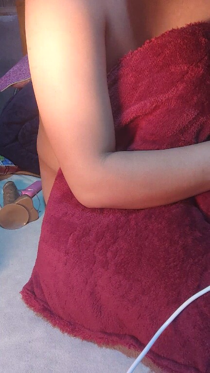 HelenSweetgirl's Streamate show and profile