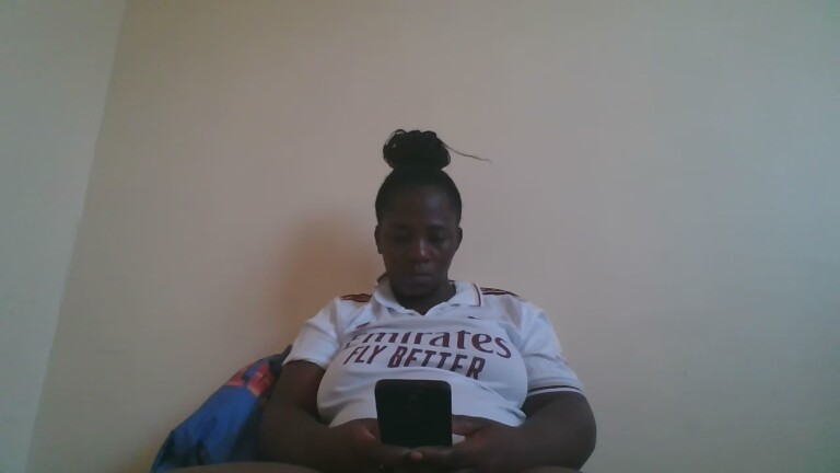 Rineyx28's Streamate show and profile