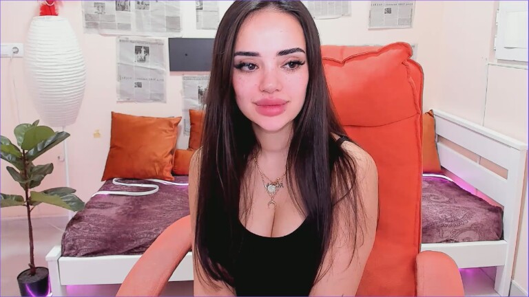 MaddyLuna's Streamate show and profile