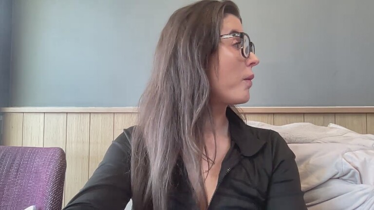 BrunetteRubyRose's Streamate show and profile