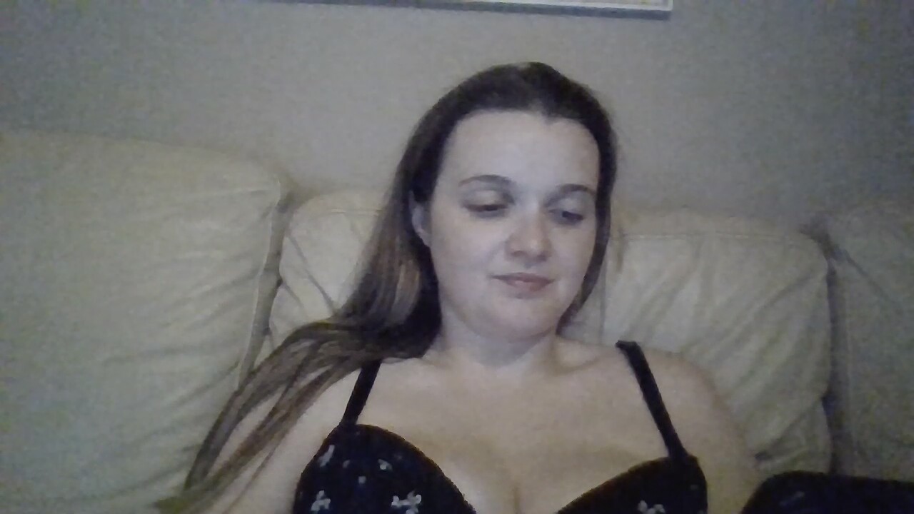 Naughty_LittleCara