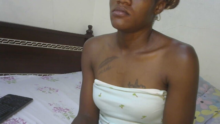 KissMeSlowly22's Streamate show and profile